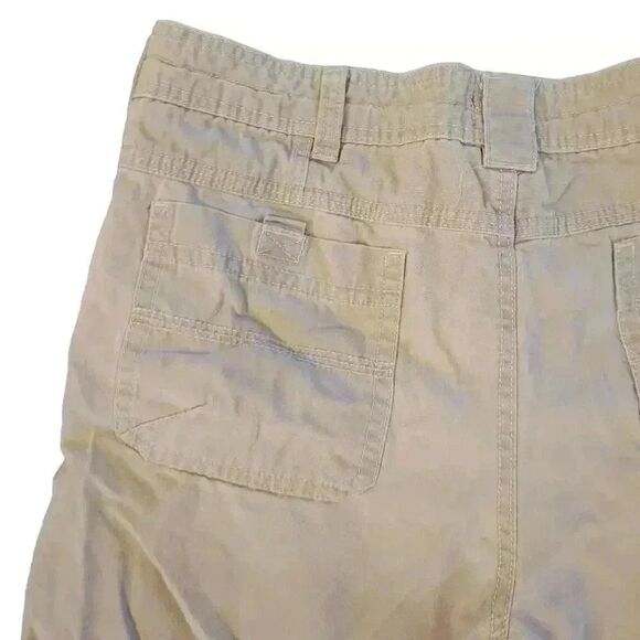 GH Bass Men's Ivory Cotton Zip Close Pockets Flat Front Shorts - Picture 7 of 12